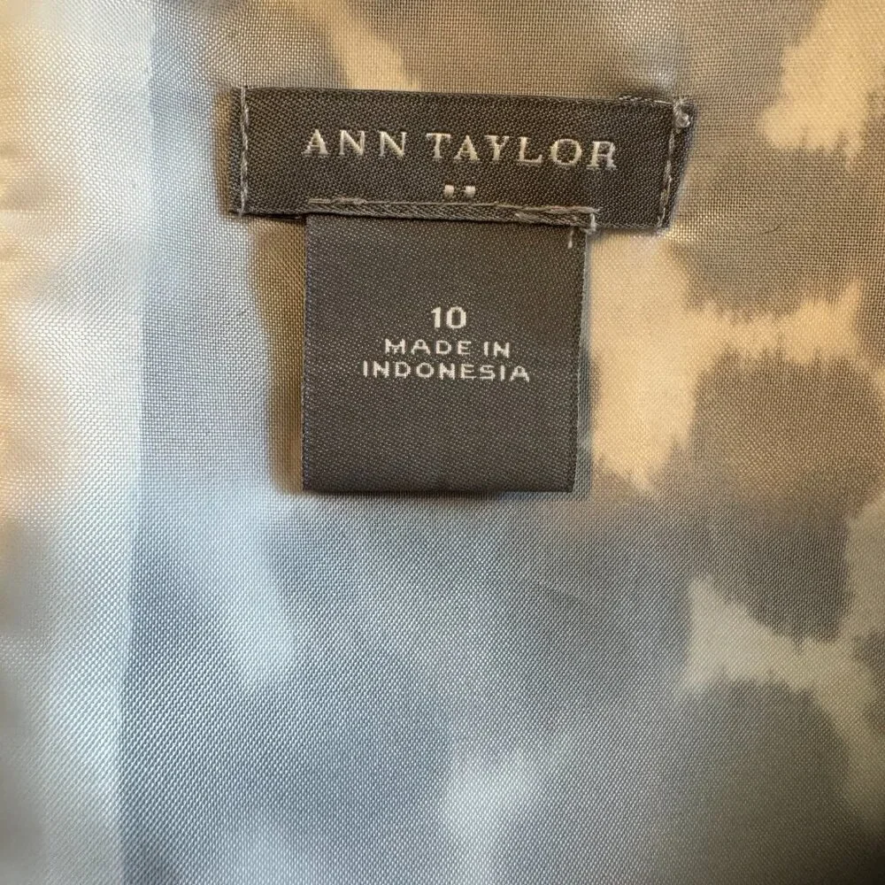 Ann Taylor classic sheath dress size 10 - Picture 4 of 4